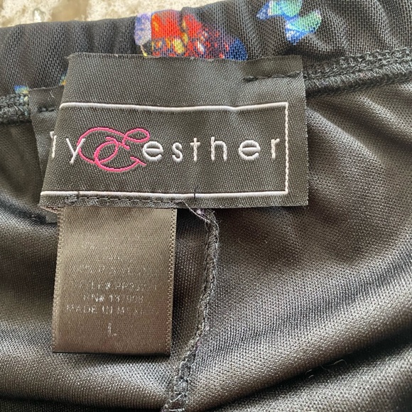 Butterfly flare pants - Picture 2 of 2